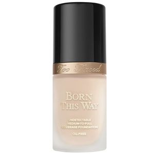 Too Faced Born this way foundation - shade snow